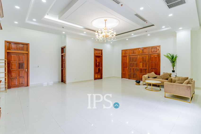 8 Bedroom Serviced Apartment For Rent - BKK1, Phnom Penh