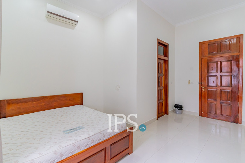 8 Bedroom Serviced Apartment For Rent - BKK1, Phnom Penh