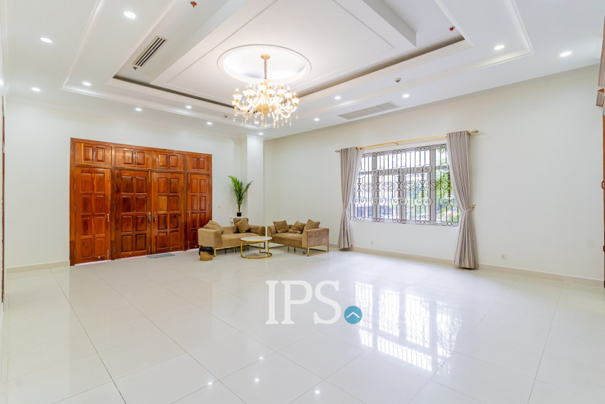 8 Bedroom Serviced Apartment For Rent - BKK1, Phnom Penh