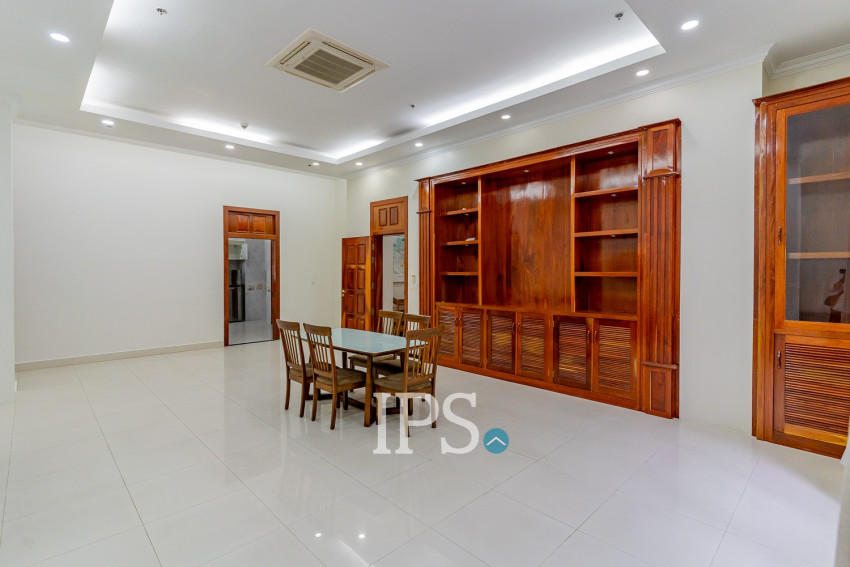 8 Bedroom Serviced Apartment For Rent - BKK1, Phnom Penh