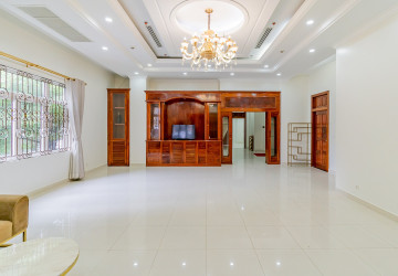 8 Bedroom Serviced Apartment For Rent - BKK1, Phnom Penh thumbnail