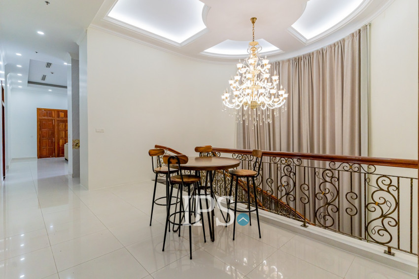 8 Bedroom Serviced Apartment For Rent - BKK1, Phnom Penh