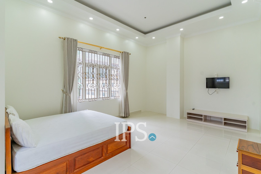8 Bedroom Serviced Apartment For Rent - BKK1, Phnom Penh