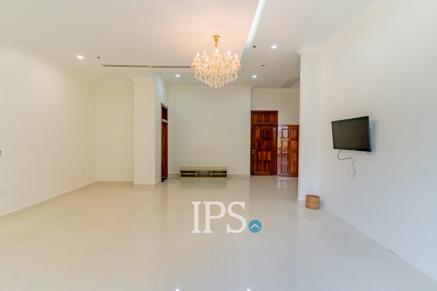 8 Bedroom Serviced Apartment For Rent - BKK1, Phnom Penh