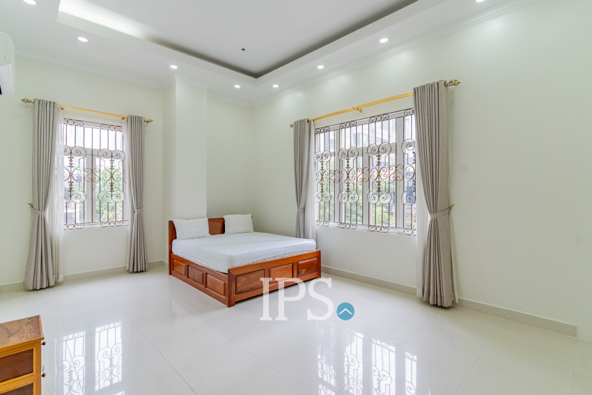 8 Bedroom Serviced Apartment For Rent - BKK1, Phnom Penh
