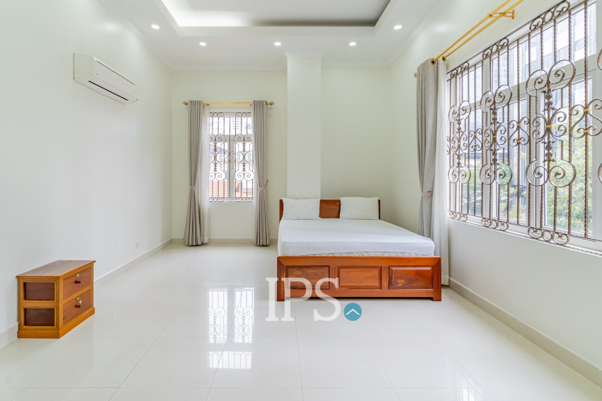 8 Bedroom Serviced Apartment For Rent - BKK1, Phnom Penh