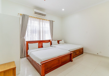 8 Bedroom Serviced Apartment For Rent - BKK1, Phnom Penh thumbnail