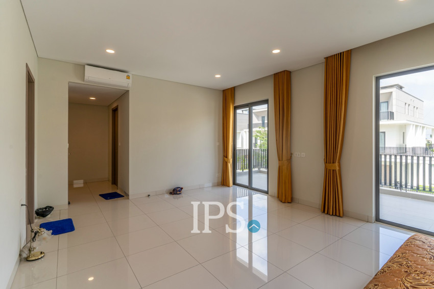 4 Bedroom Villa Odom Corner For Sale - Borey Chankiri, Preaek Kampues, Phnom Penh