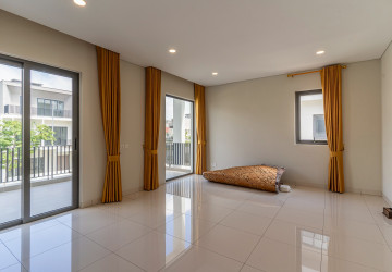 4 Bedroom Villa Odom Corner For Sale - Borey Chankiri, Preaek Kampues, Phnom Penh thumbnail