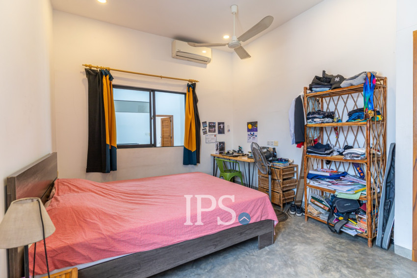 3 Bedroom Renovated Apartment For Rent - Wat Phnom, Phnom Penh