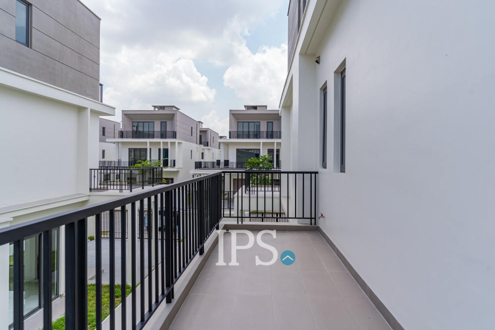4 Bedroom Twin Villa For Sale - Borey Chankiri, Preaek Kampues, Phnom Penh - Image 17
