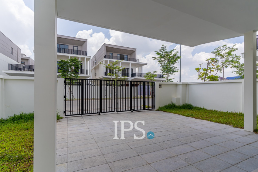 4 Bedroom Twin Villa For Sale - Borey Chankiri, Preaek Kampues, Phnom Penh