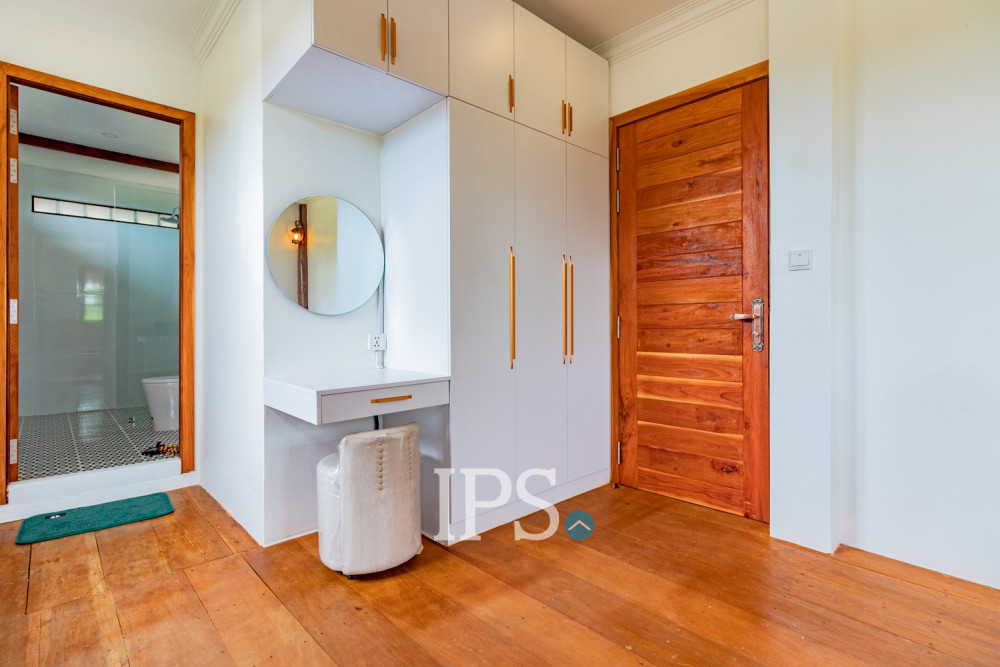 3 Bedroom Wooden House For Rent - Sangkat Siem Reap, Siem Reap - Image 16