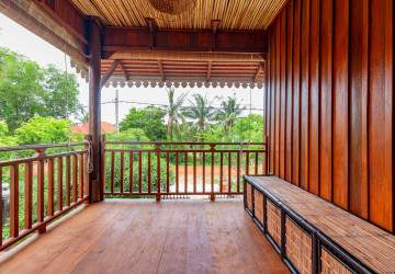 3 Bedroom Wooden House For Rent - Sangkat Siem Reap, Siem Reap thumbnail