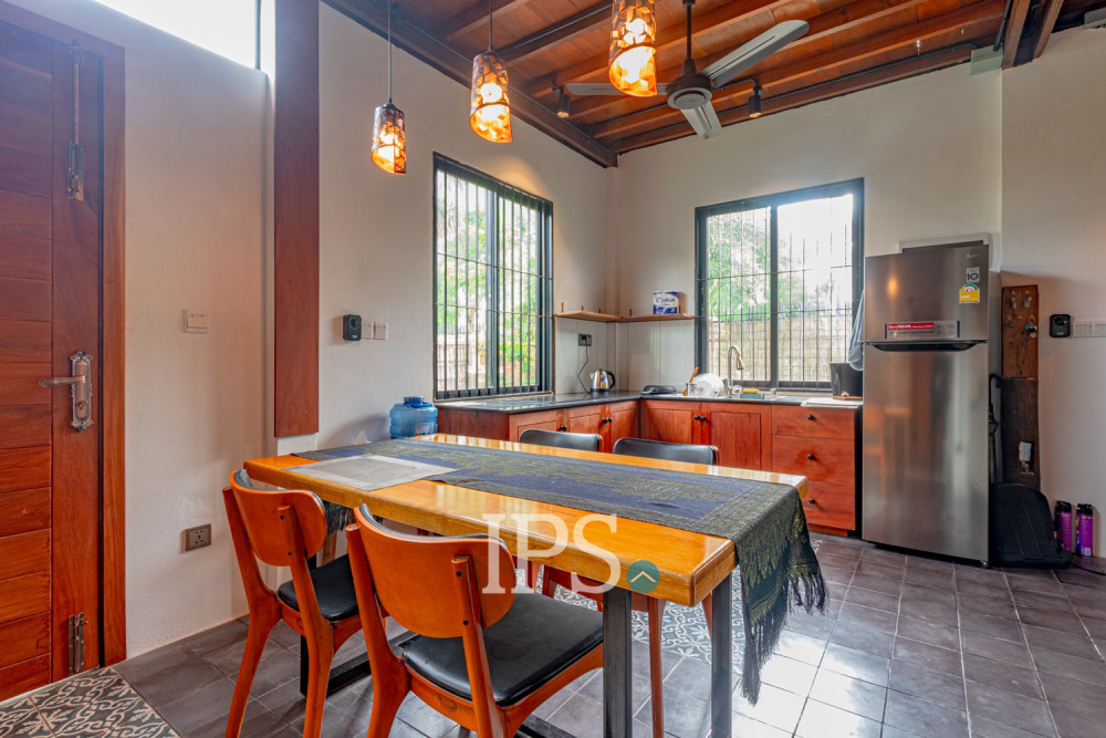 3 Bedroom Wooden House For Rent - Sangkat Siem Reap, Siem Reap - Image 9