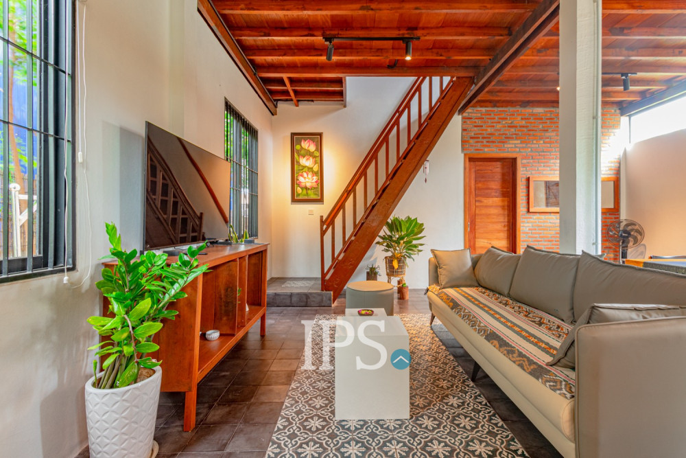 3 Bedroom Wooden House For Rent - Sangkat Siem Reap, Siem Reap - Image 4