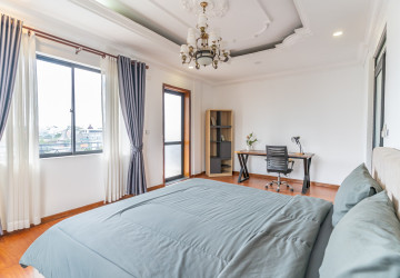 3 Bedroom Serviced Apartment For Rent - BKK1, Phnom Penh thumbnail