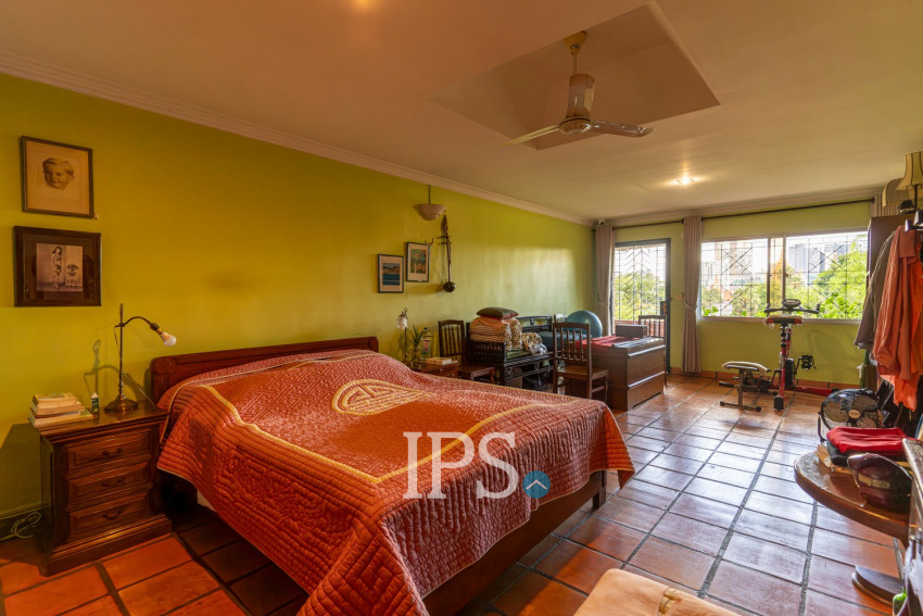 Two Floor 1 Bedroom Apartment  For Sale - Chey Chumneah, Phnom Penh