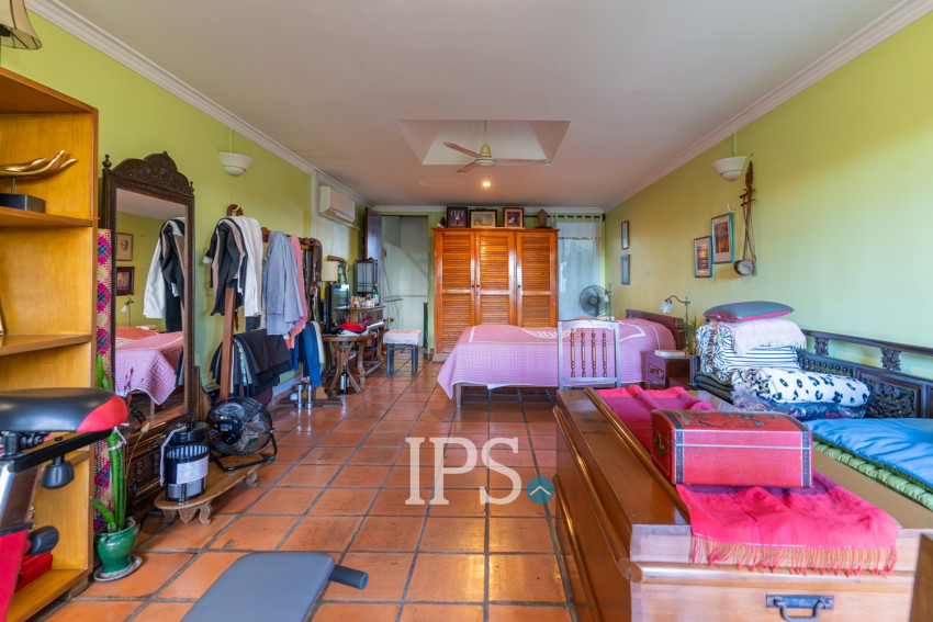 Two Floor 1 Bedroom Apartment  For Sale - Chey Chumneah, Phnom Penh