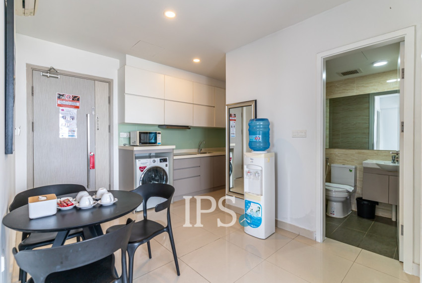 37th Floor 3 Bedroom Condo For Sale - The Bridge, Tonle Bassac, Phnom Penh