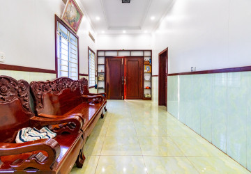 2 Bedroom House For Rent - Chreav, Siem Reap thumbnail