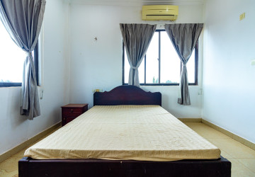 16 Bedroom Commercial Building For Rent - Sala Kamreuk, Siem Reap thumbnail