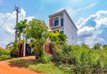 4 Bedroom House For Rent - Svay Dangkum, Siem Reap thumbnail