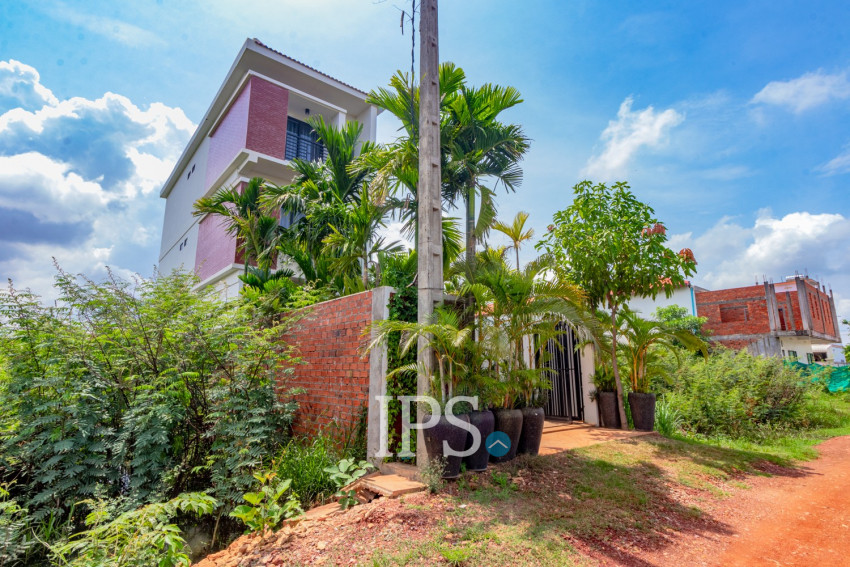 4 Bedroom House For Rent - Svay Dangkum, Siem Reap