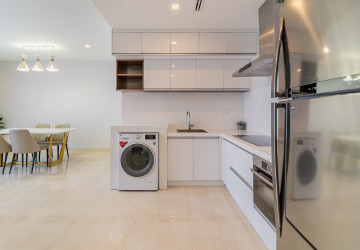 1 Bedroom Serviced Apartment For Rent - BKK1, Phnom Penh thumbnail