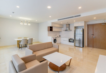 1 Bedroom Serviced Apartment For Rent - BKK1, Phnom Penh thumbnail