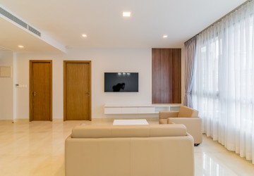 1 Bedroom Serviced Apartment For Rent - BKK1, Phnom Penh thumbnail