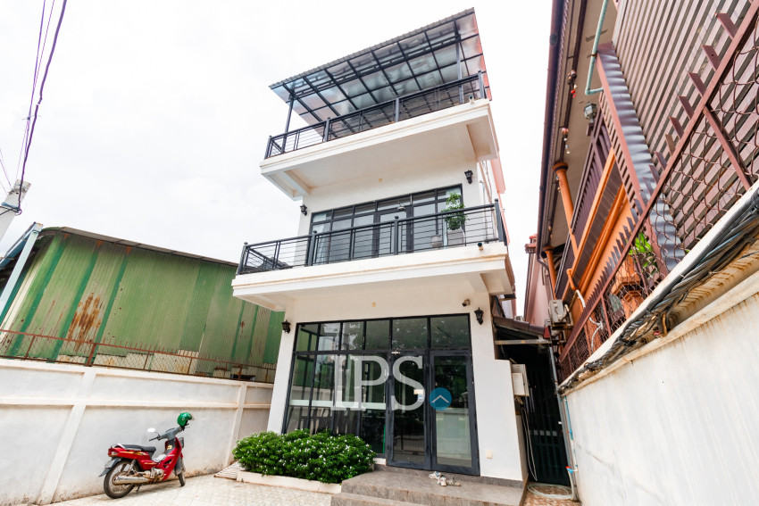 3 Bedroom Shophouse For Rent - Sala Kamreuk, Siem Reap