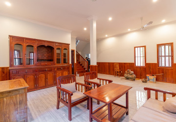 3 Bedroom House For Rent - Sala Kamreuk, Siem Reap thumbnail