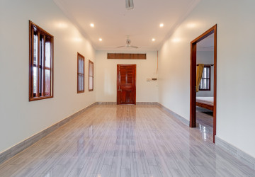 3 Bedroom House For Rent - Sala Kamreuk, Siem Reap thumbnail