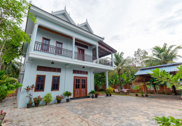 3 Bedroom House For Rent - Sala Kamreuk, Siem Reap thumbnail