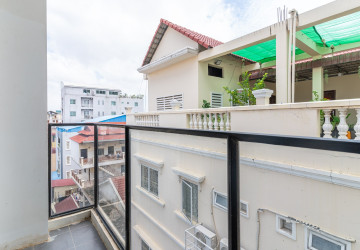 2 Bedroom Serviced Apartment For Rent - Beoung Keng Kang 3, Phnom Penh thumbnail