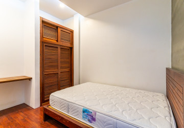 2 Bedroom Serviced Apartment For Rent - Beoung Keng Kang 3, Phnom Penh thumbnail