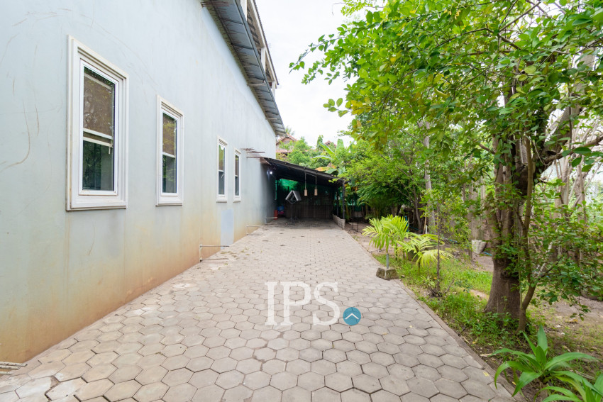 3 Bedroom House For Rent- Sala Kamreuk, Siem Reap