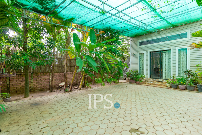 3 Bedroom House For Rent- Sala Kamreuk, Siem Reap