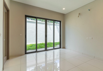 4 Bedroom Villa Klem For Sale - Borey Chankiri, Preaek Kampues, Phnom Penh thumbnail