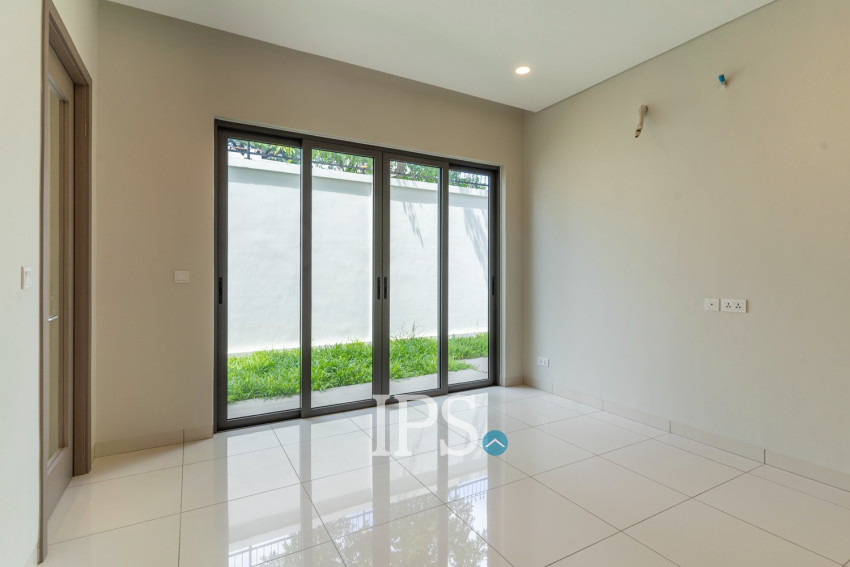 4 Bedroom Villa Klem For Sale - Borey Chankiri, Preaek Kampues, Phnom Penh