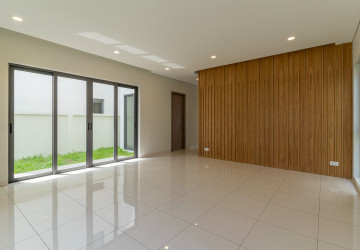 4 Bedroom Villa Klem For Sale - Borey Chankiri, Preaek Kampues, Phnom Penh thumbnail