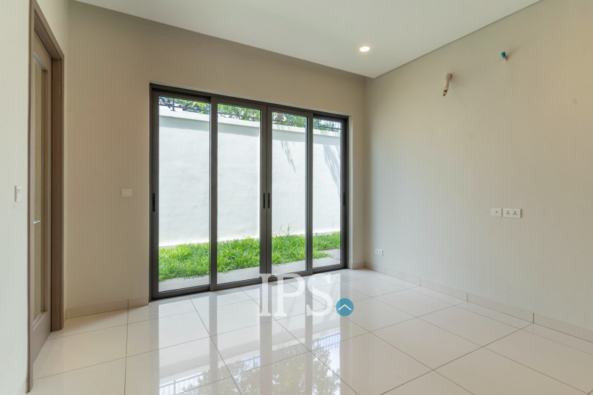 4 Bedroom Villa Klem For Rent - Chankiri Palm Creek, Preaek Kampues, Phnom Penh