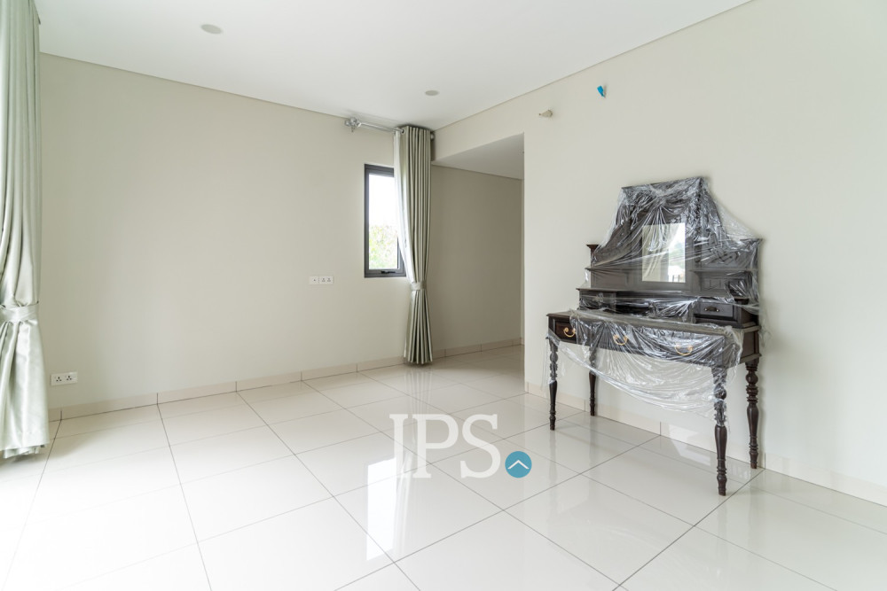 4 Bedroom Villa Klem For Sale - Borey Chankiri, Preaek Kampues, Phnom Penh - Image 12