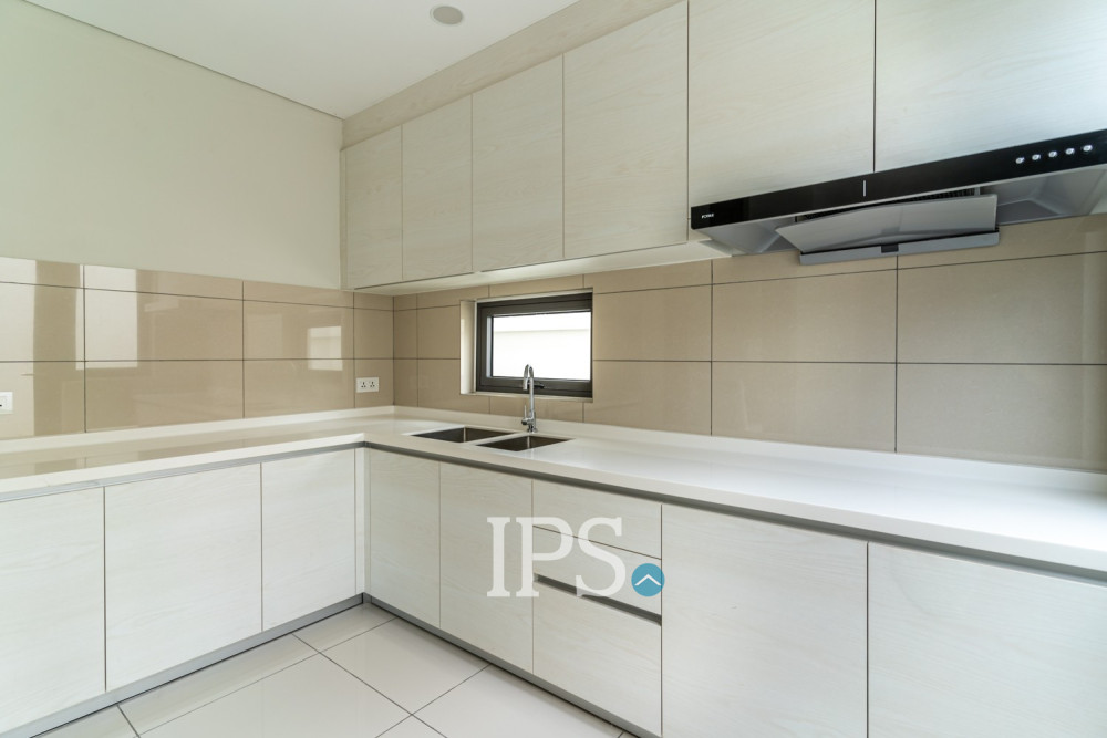 4 Bedroom Villa Klem For Sale - Borey Chankiri, Preaek Kampues, Phnom Penh - Image 9