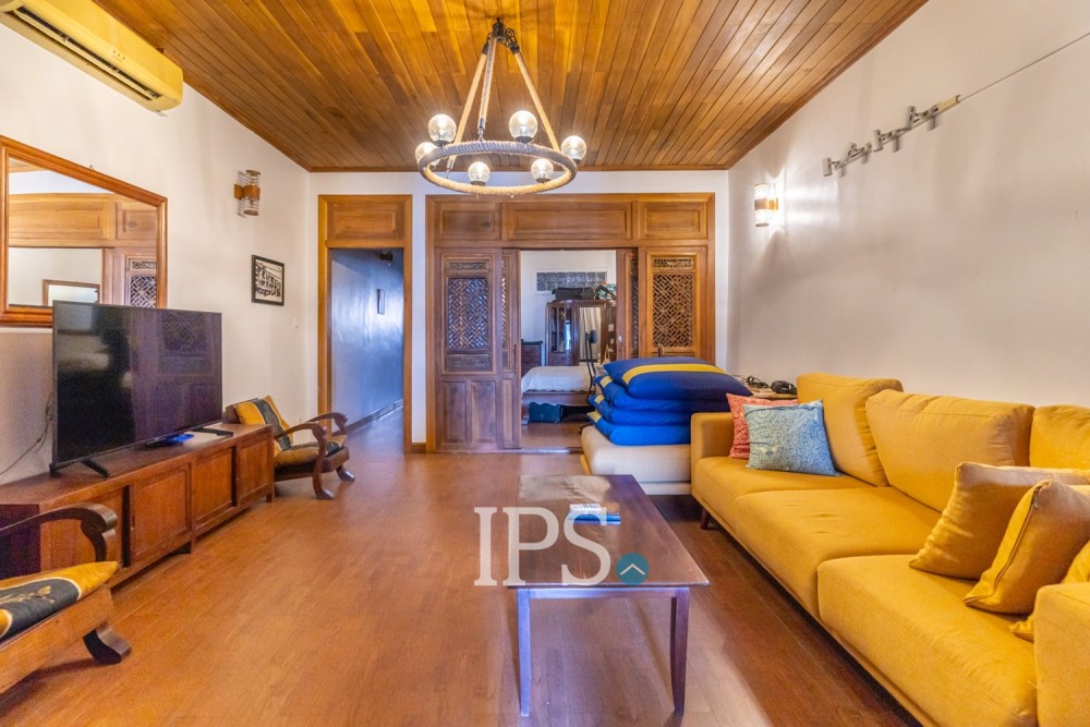 Renovated 4 Bedroom Penthouse Apartment For Sale - Chey Chumneah, National Museum, Phnom Penh - Image 13