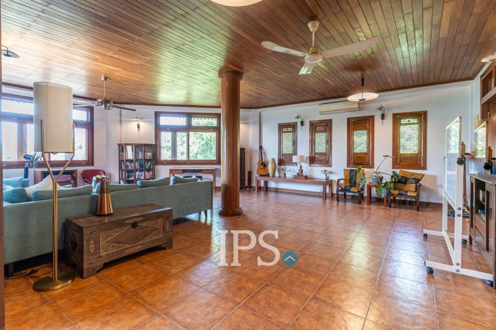 Renovated 4 Bedroom Penthouse Apartment For Sale - Chey Chumneah, National Museum, Phnom Penh - Image 6