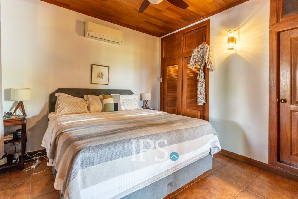 Renovated 4 Bedroom Penthouse Apartment For Sale - Chey Chumneah, National Museum, Phnom Penh - Image 21