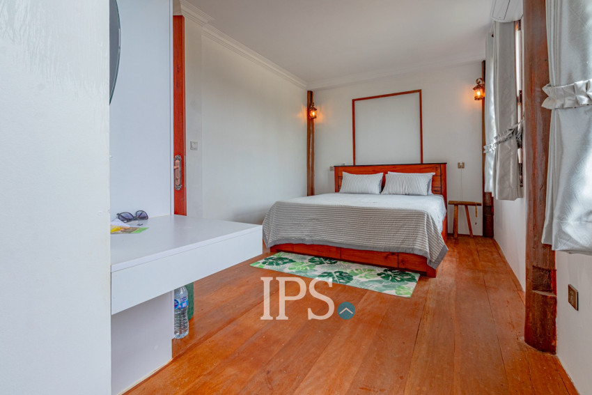 3 Bedroom Wooden House For Sale - Sangkat Siem Reap, Siem Reap