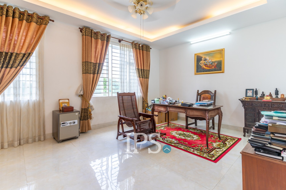 6 Bedroom Villa For Rent - Borey Grand Chroy Changvar, Chroy Changvar, Phnom Penh - Image 17